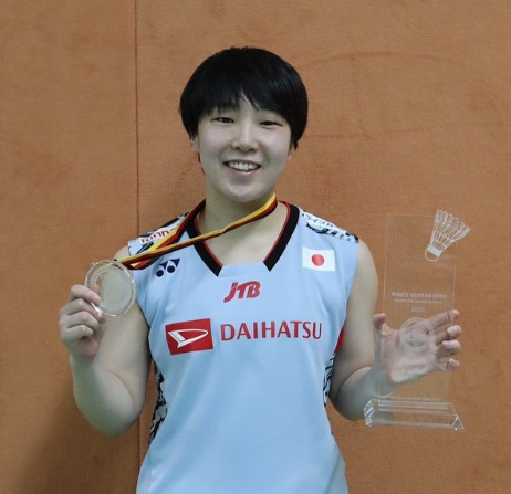 山口茜の笑顔がかわいい！バドミントンオリンピックメダリスト候補の経歴、学校、家族は？